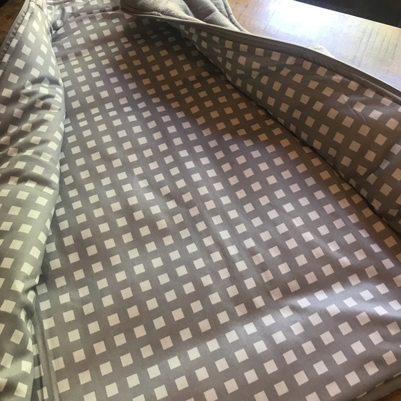 Nebraska cornhuskers N Gray puffy vest medium - Picture 6 of 7